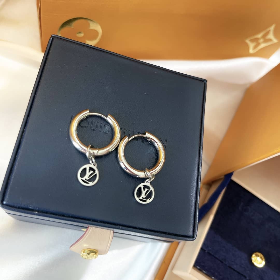 Top Quality L0vis Vvtt0n Earring