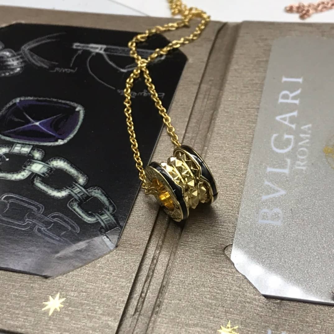 Bv1g*ai Necklace First Copy