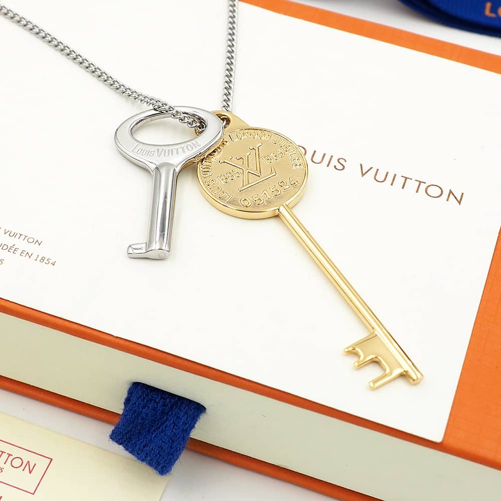 Best L0vis Vvtt0n Classic Necklace
