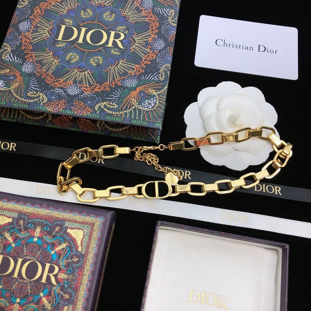 Chr1st1an D10r Necklace First Copy