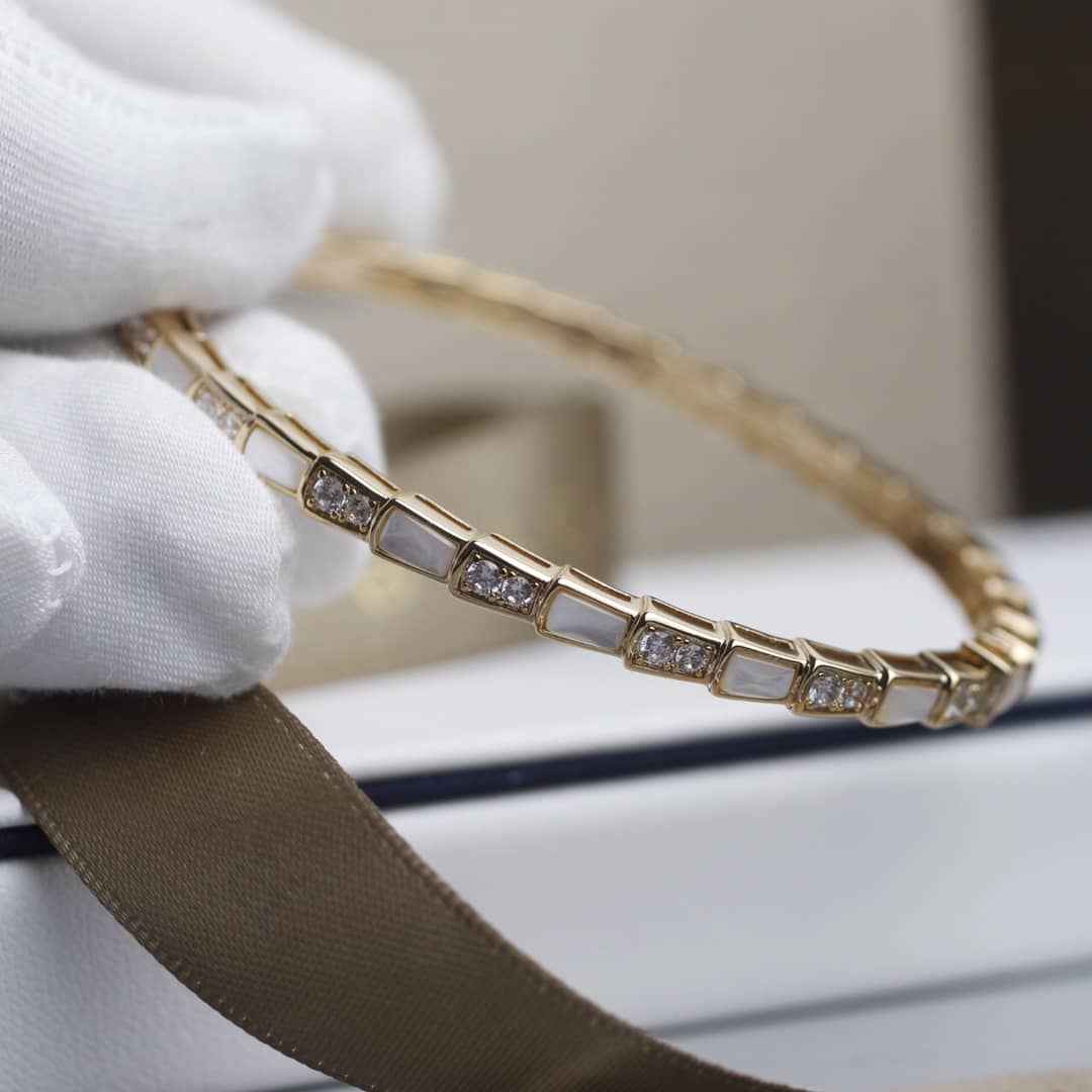 Fake Bv1g*ai Logo Bracelet