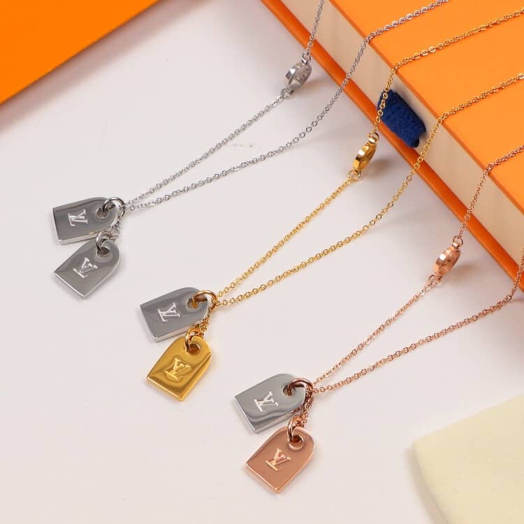 Cheap L0vis Vvtt0n Necklace