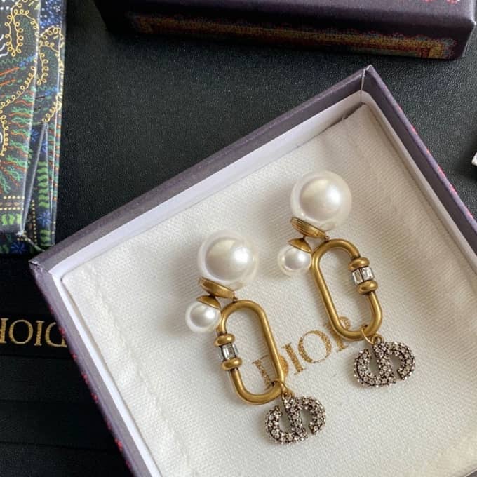 Replica Chr1st1an D10r Earring