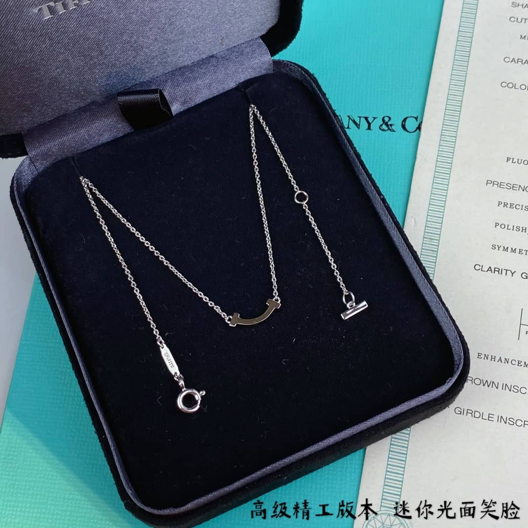 T*f*ny Necklace First Copy