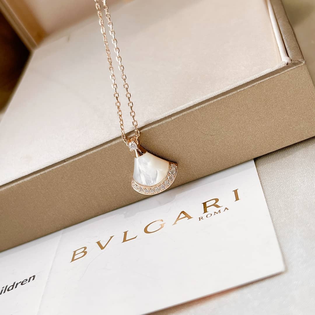Top Quality Bv1g*ai Necklace
