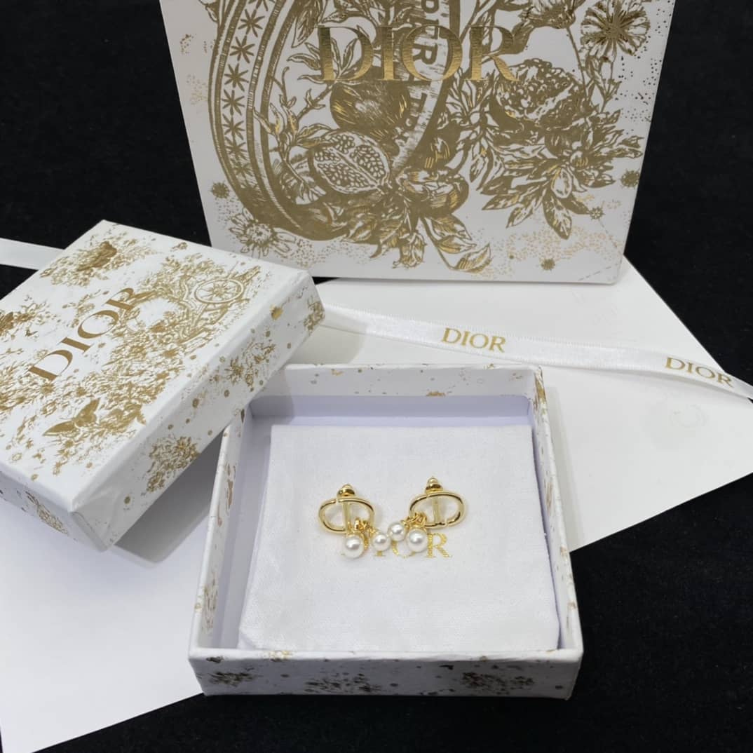 Replica Chr1st1an D10r Earring