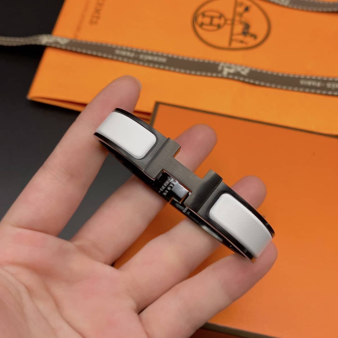 High Quality H**me5 Bracelet