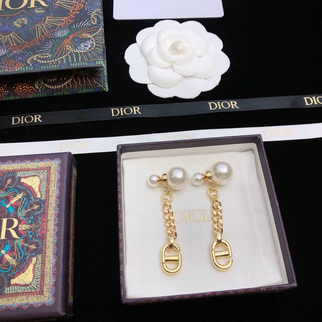 Chr1st1an D10r Earring First Copy