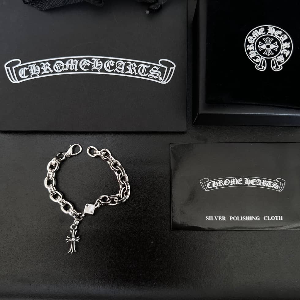 Best Ch*0me He**ts Classic Bracelet