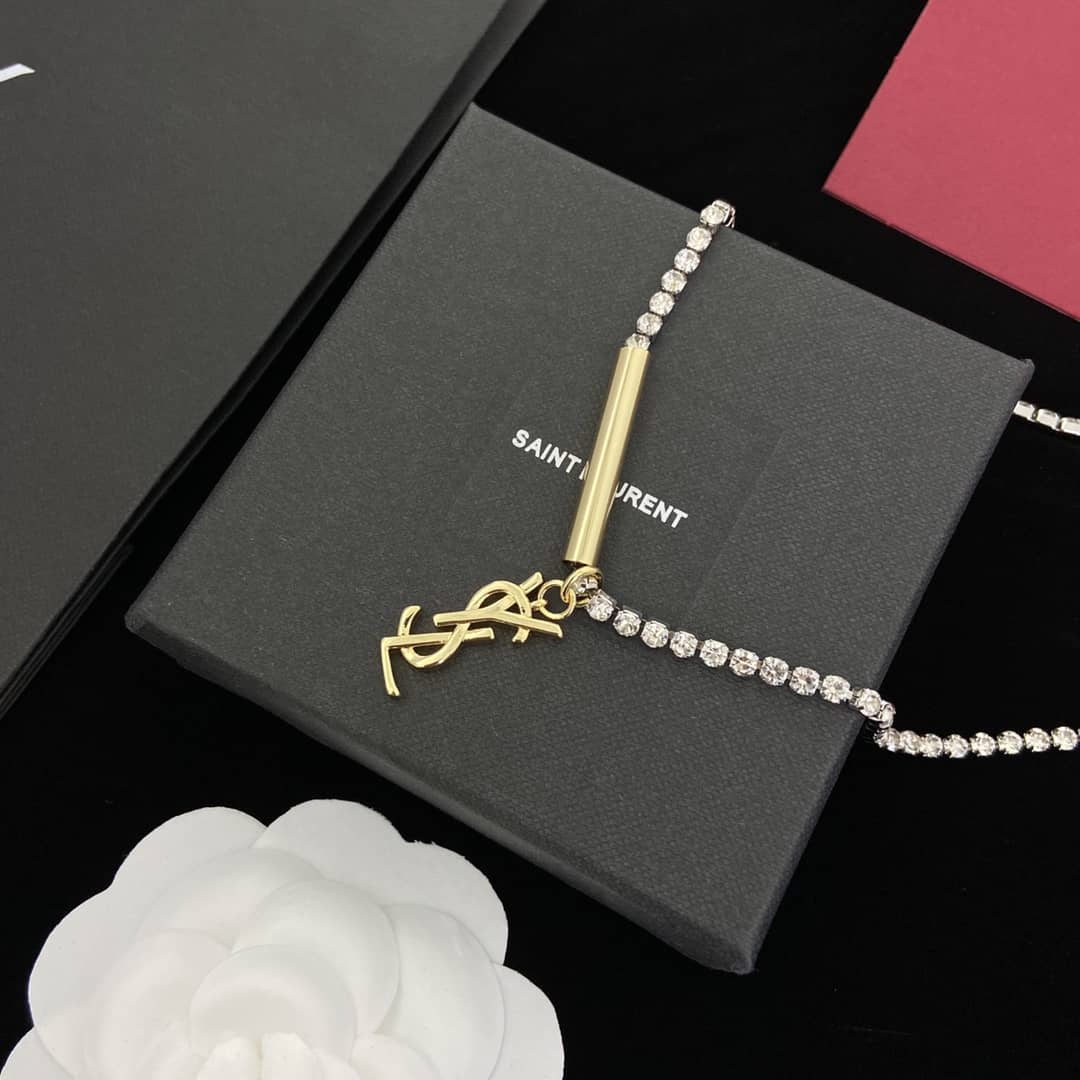 7 Star Y51 Necklace