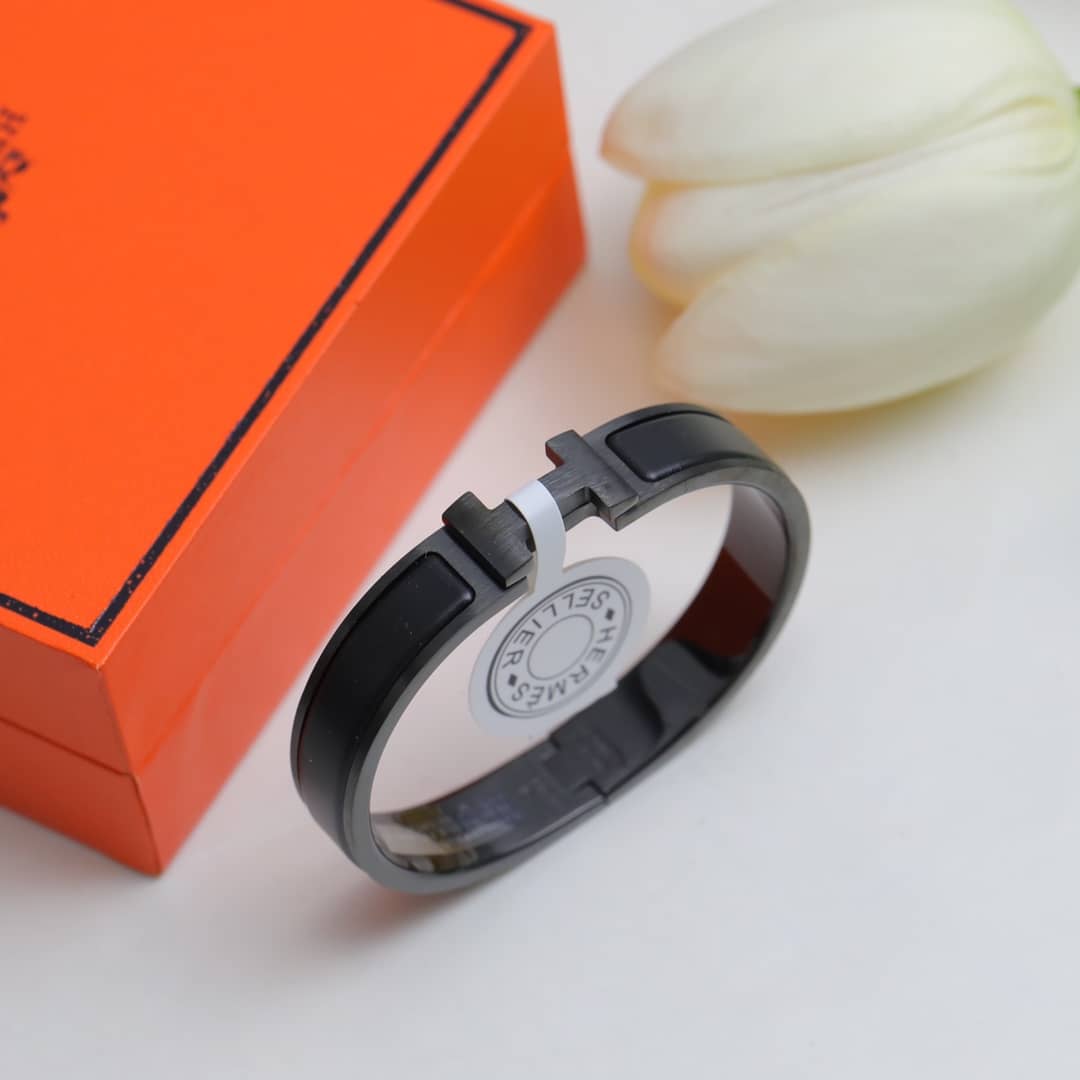 Replica H**me5 Bracelet