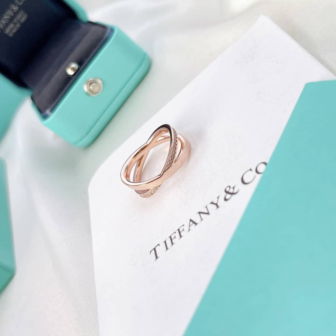 Fake T*f*ny Logo Ring