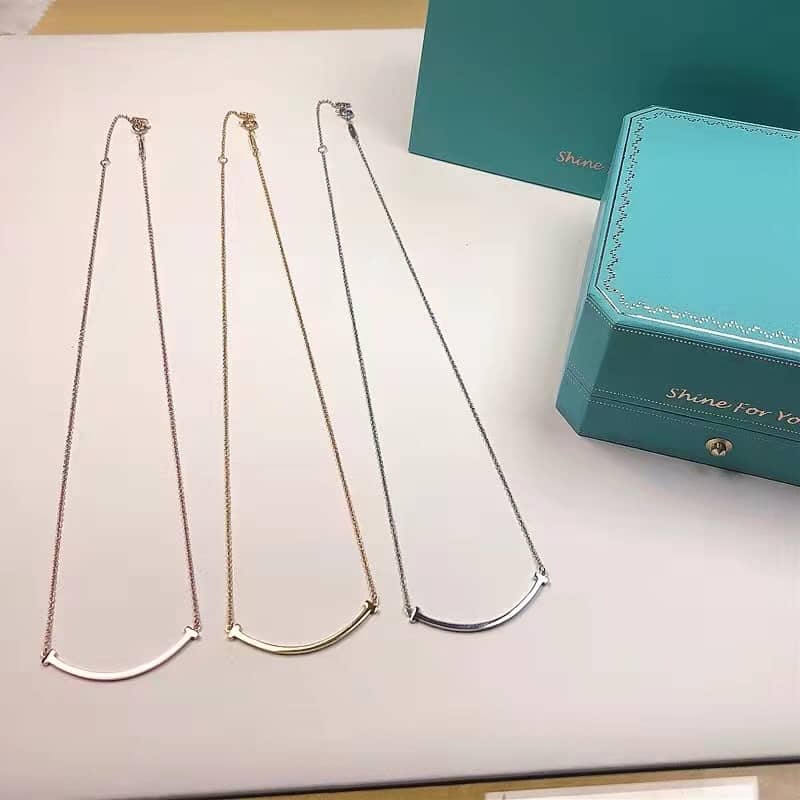 T*f*ny Necklace First Copy