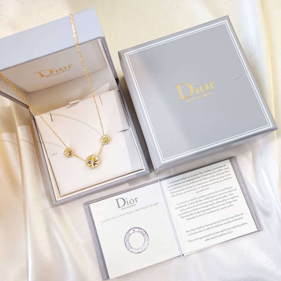 7 Star Chr1st1an D10r Necklace
