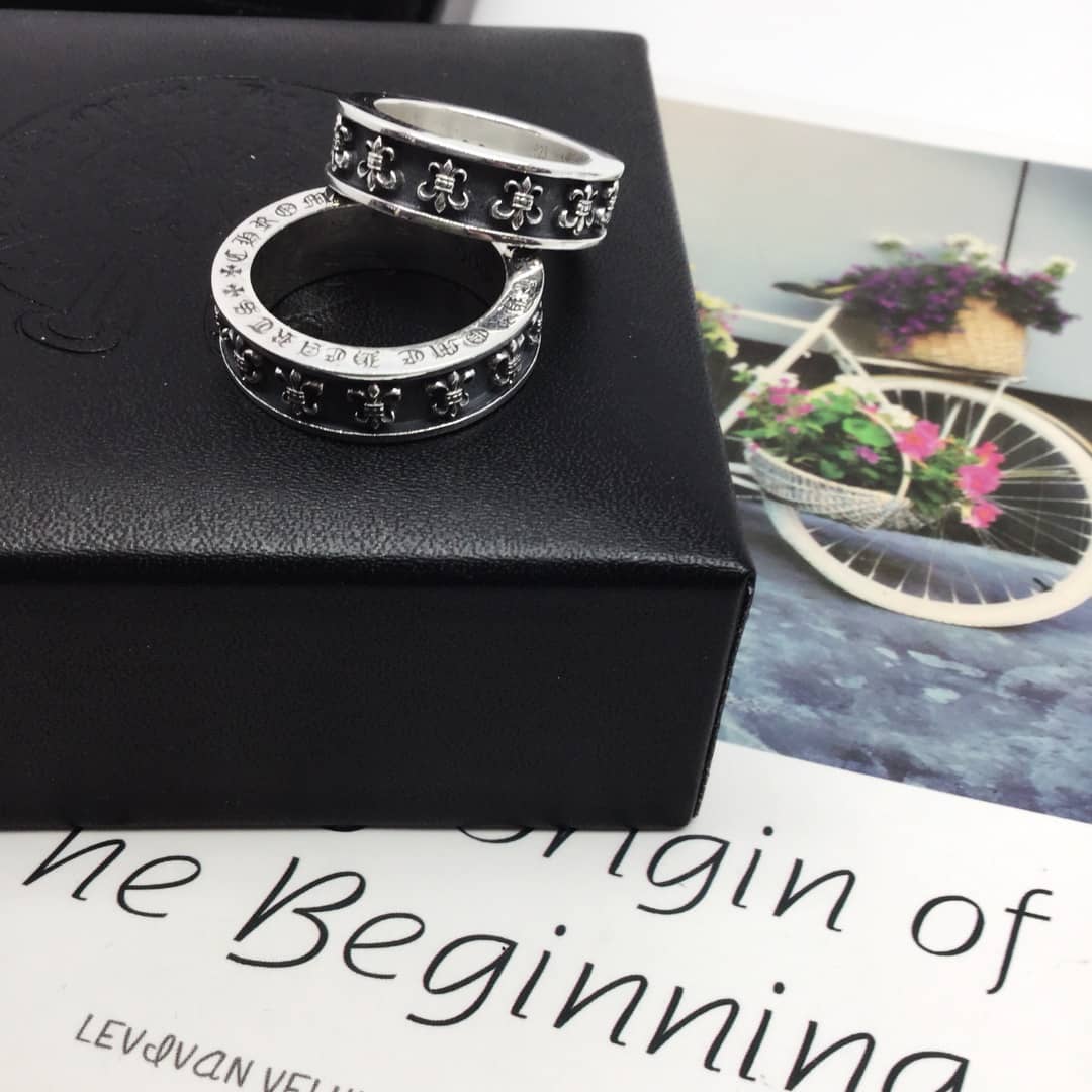 High Quality Ch*0me He**ts Ring