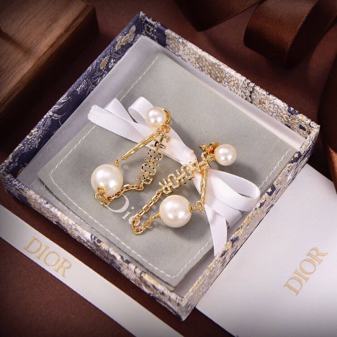 Chr1st1an D10r Earring Copy