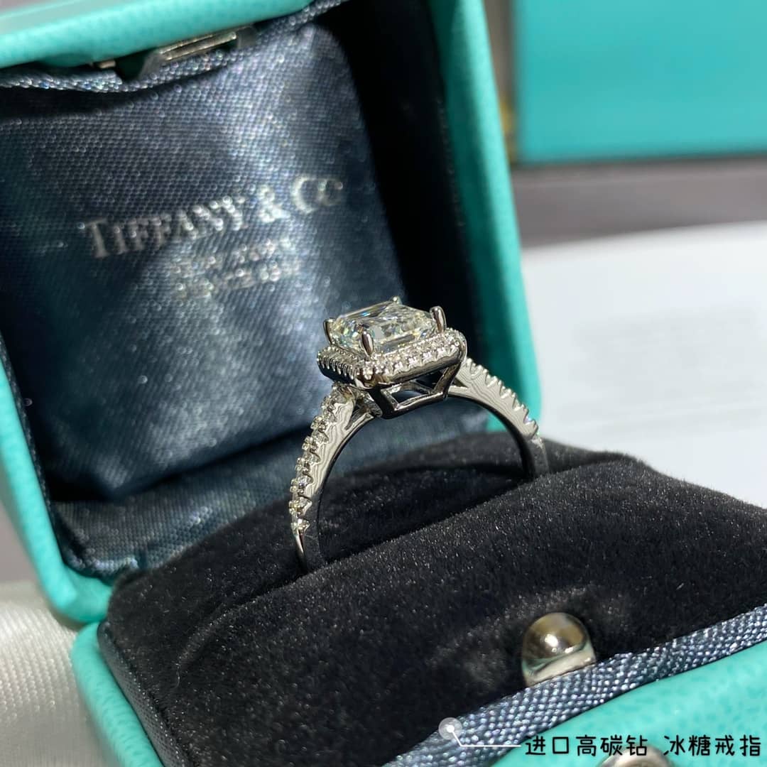 Cheap T*f*ny Ring