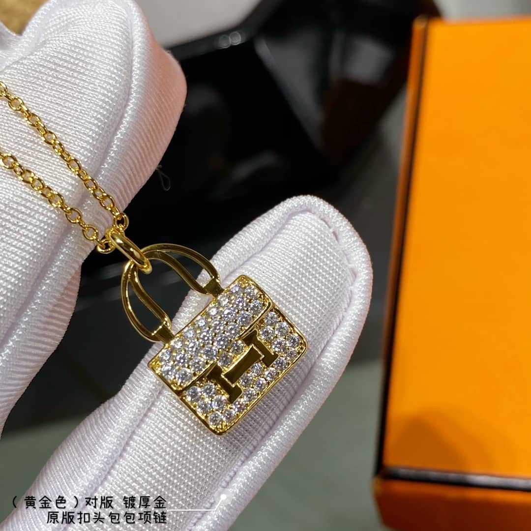 H**me5 Necklace First Copy