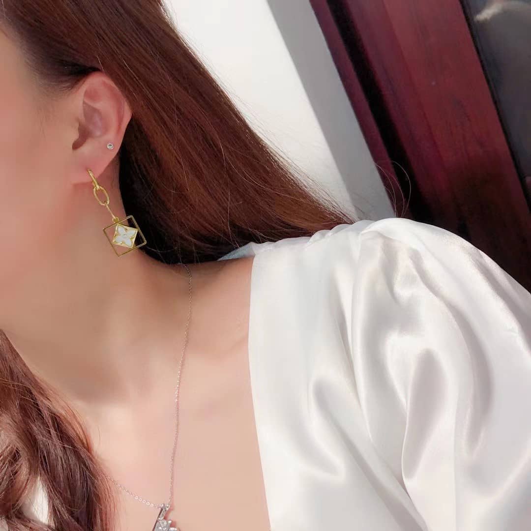 Replica L0vis Vvtt0n Earring