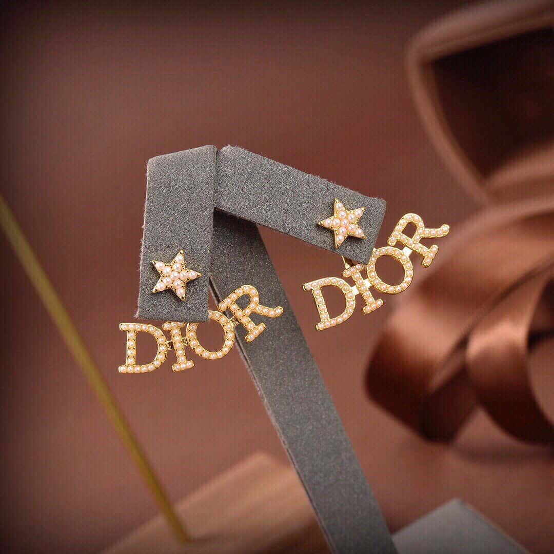 Luxury Chr1st1an D10r Classic AAA+ Earring
