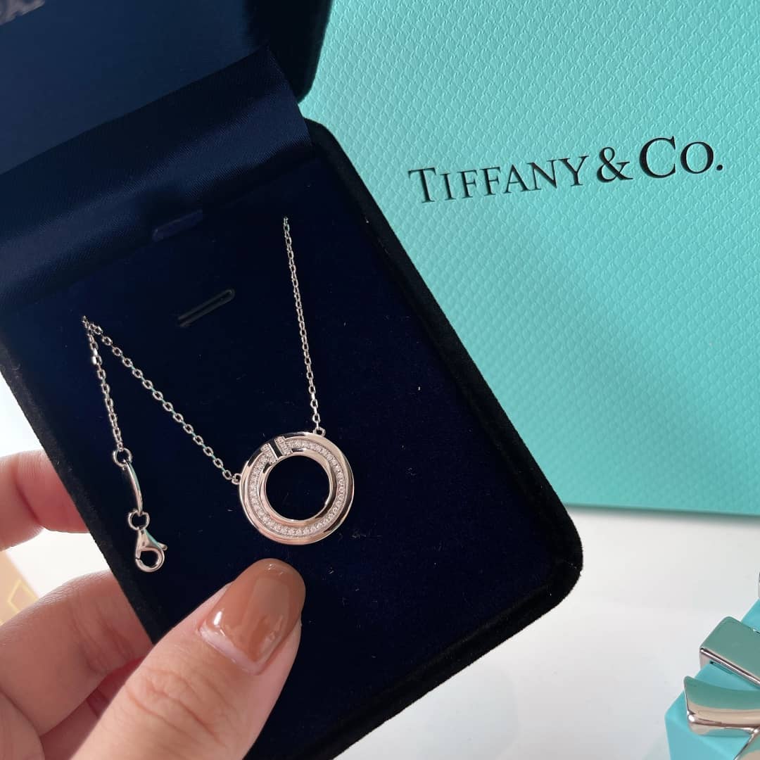 Fake T*f*ny Logo Necklace