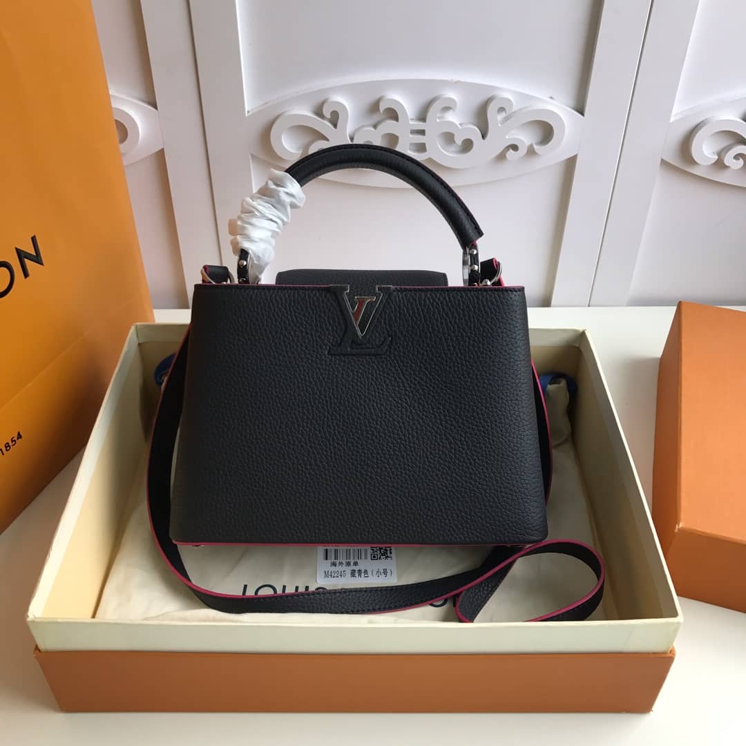 L0vis Vvtt0n Capucines Taurillon Leather PM Tote Replica Black M42245