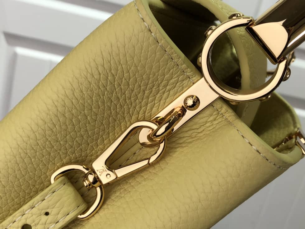 L0vis Vvtt0n Capucines Mini Yellow M58586 Replica Shoulder Bag