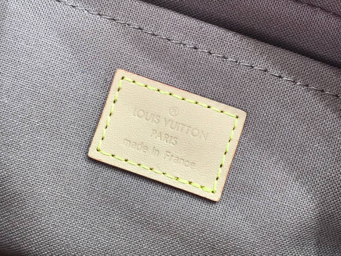 Best Replica L0vis Vvtt0n Monogram Geronimos Utility Crossbody Bag Replica M45672(ColaReps)