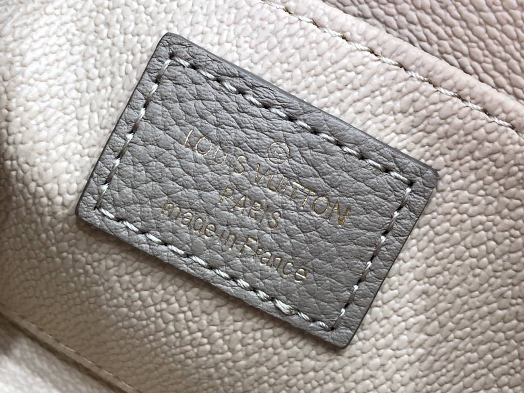 L0vis Vvtt0n Pochette Dupe Pochette Monogram Cosmetic Pouch M47515