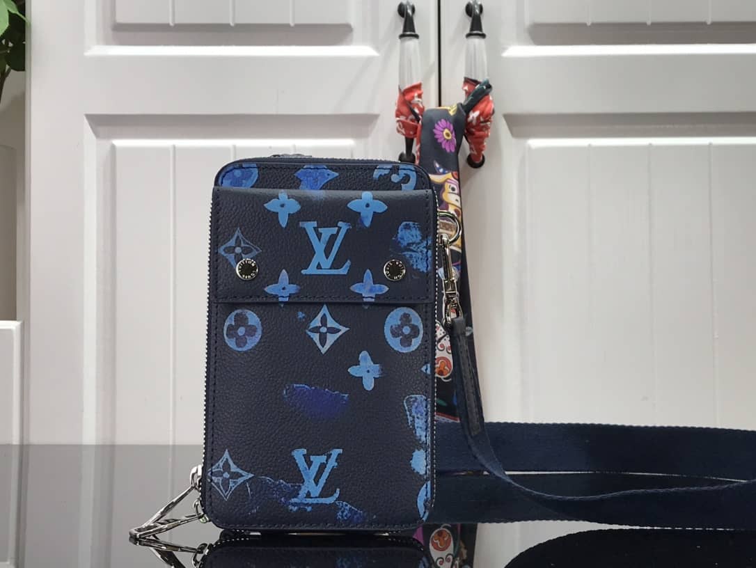 L0vis Vvtt0n Watercolor Monogram Phone Pouch Replica M80466