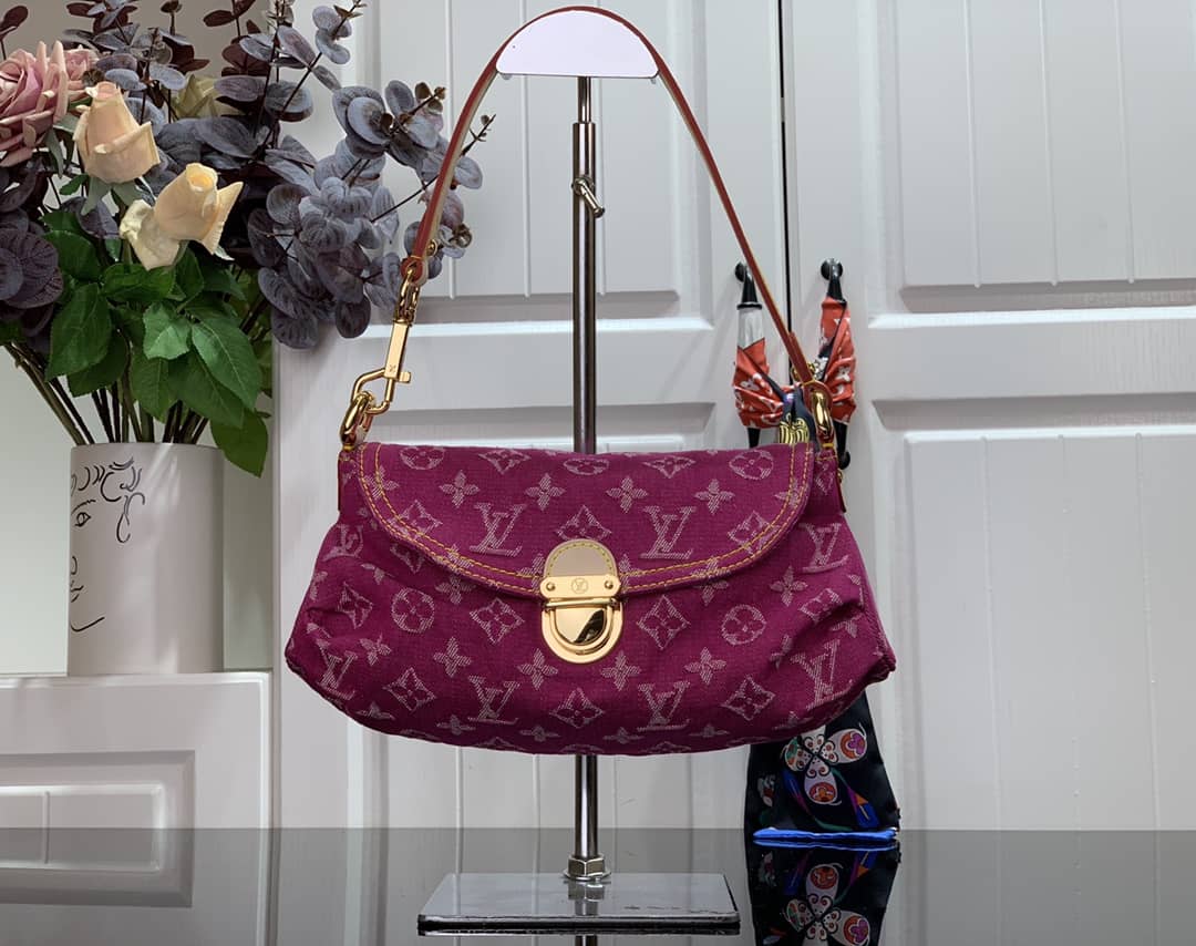 L0vis Vvtt0n Monogram Denim Mini Pleaty Replica Shoulder Bag Pink M95050