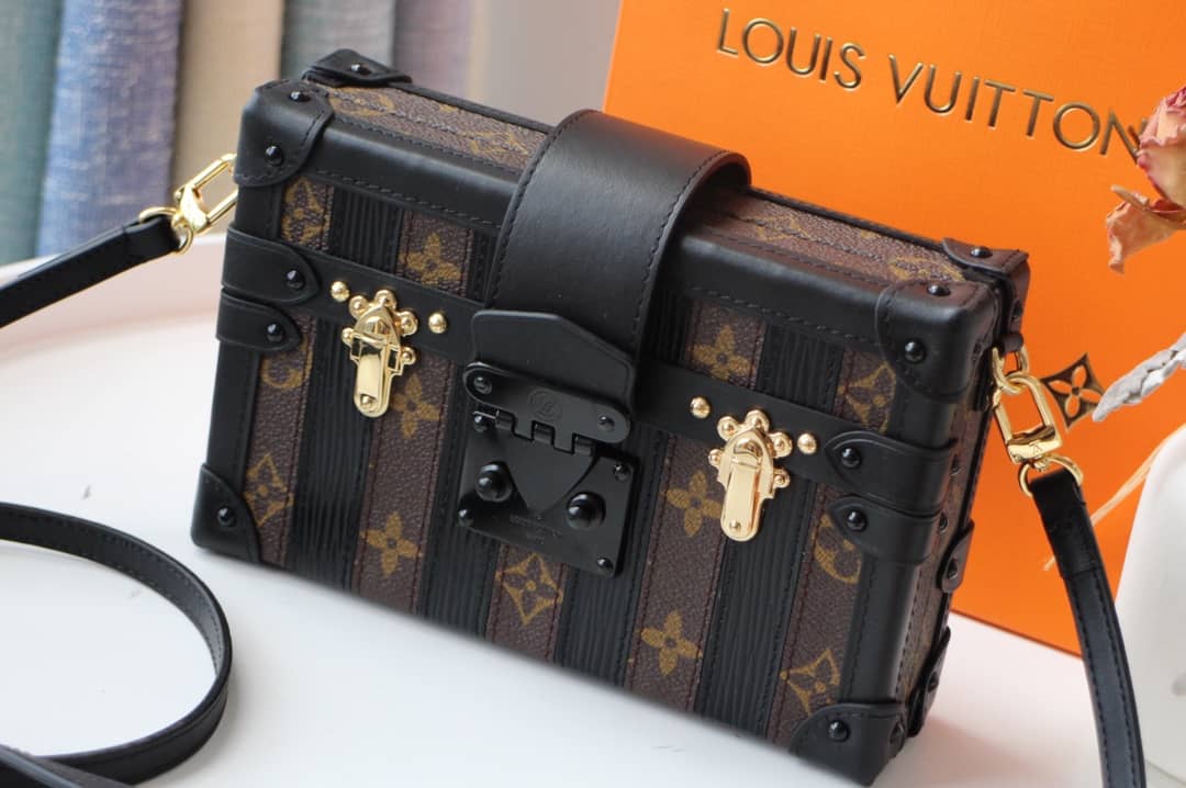 L0vis Vvtt0n Petite Malle Monogram Canvas Replica Bag Brown M40273