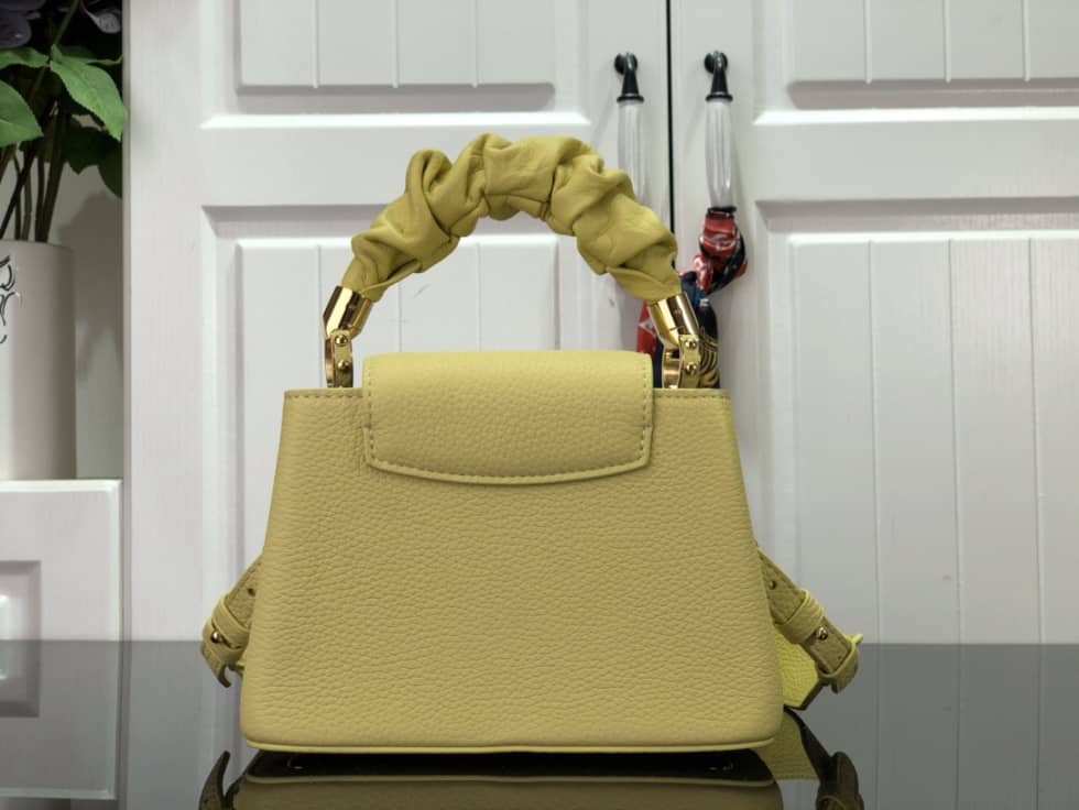 L0vis Vvtt0n Capucines Mini Yellow M58586 Replica Shoulder Bag