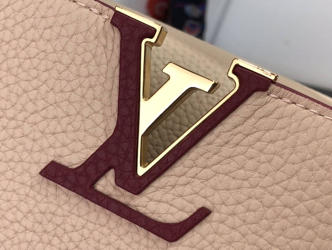 L0vis Vvtt0n Capucines MM Replica Bag M58608