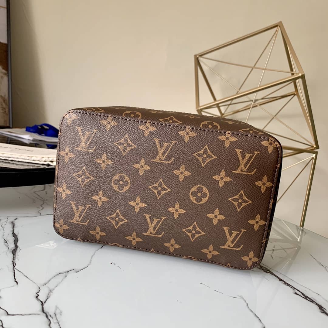 L0vis Vvtt0n Packing Cube MM Monogram Canvas Replica Bag M43689