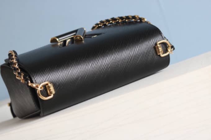 L0vis Vvtt0n Twist MM Chain Leather Replica Bag Black M50282