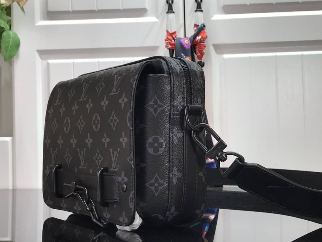 L0vis Vvtt0n Steamer Leather Messenger Bag Replica M45585