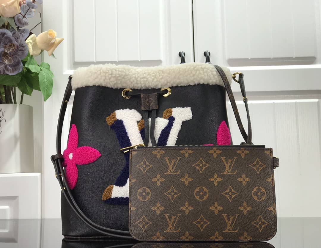 L0vis Vvtt0n Noe Bucket Shoulder Diagonal Replica Bag M56963