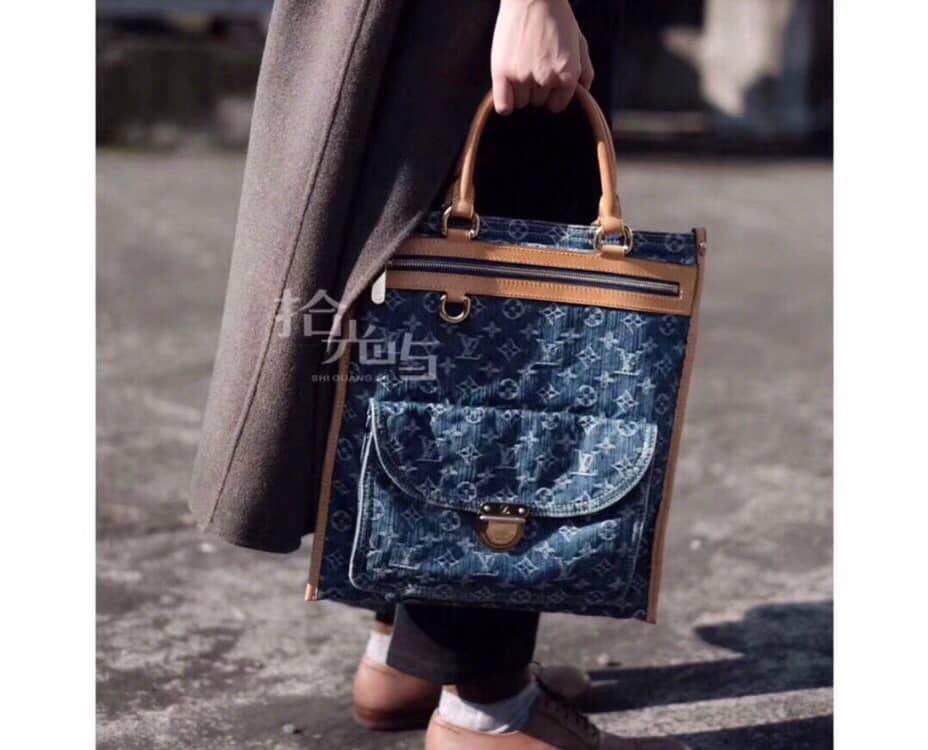 L0vis Vvtt0n Monogram Denim Flat Shopper Tote Replica M95018