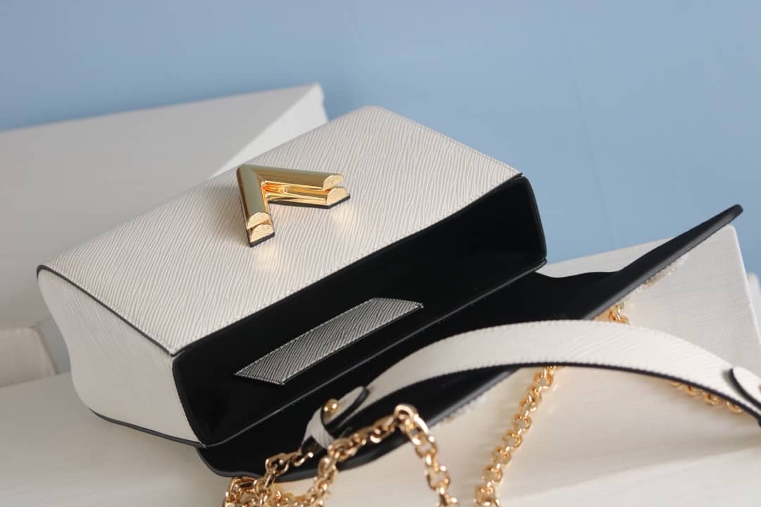 L0vis Vvtt0n Twist Epi Handbag Replica