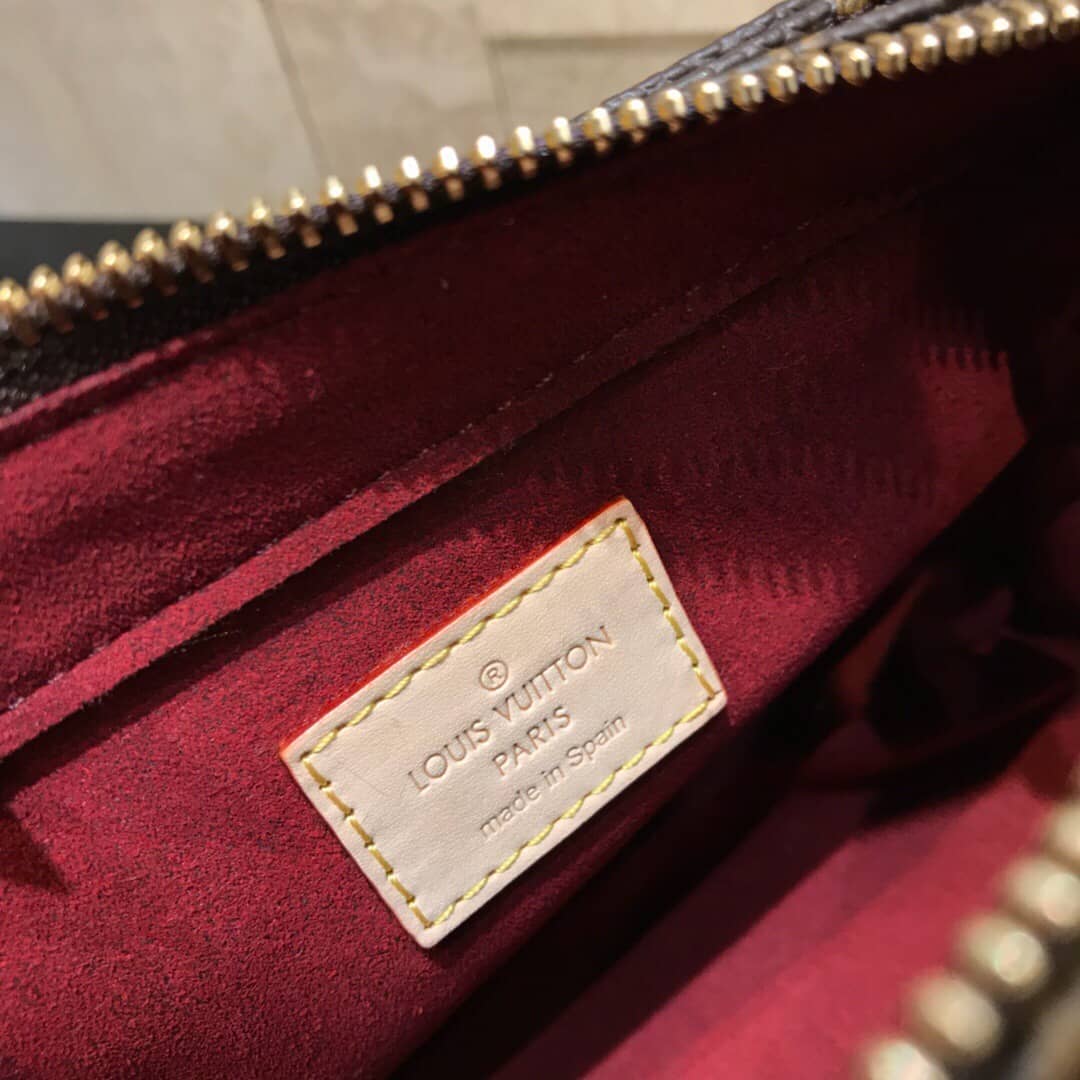 L0vis Vvtt0n Monogram Viva Cite PM Replica Shoulder Bag