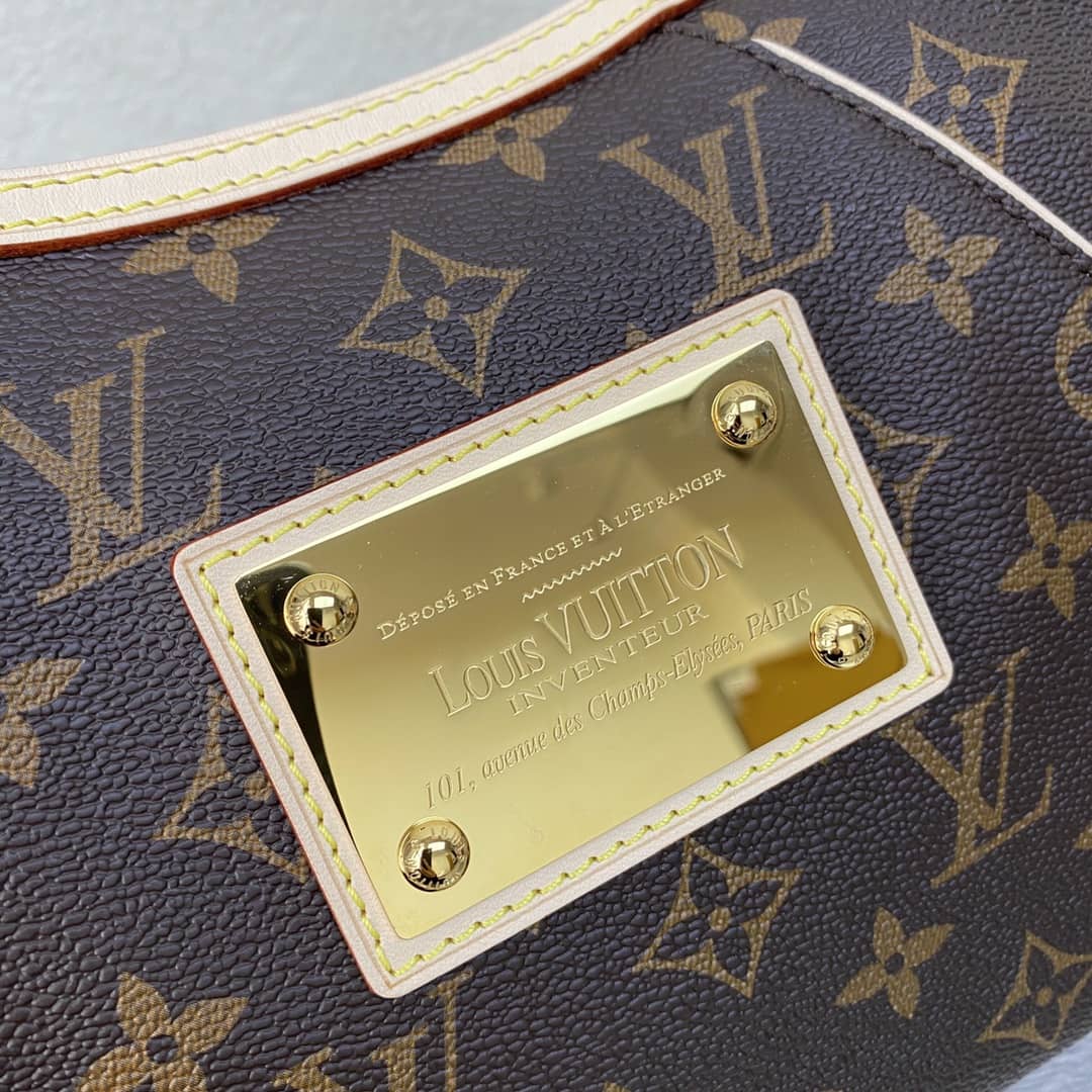 L0vis Vvtt0n Thames Monogram Canvas PM Replica Handbag
