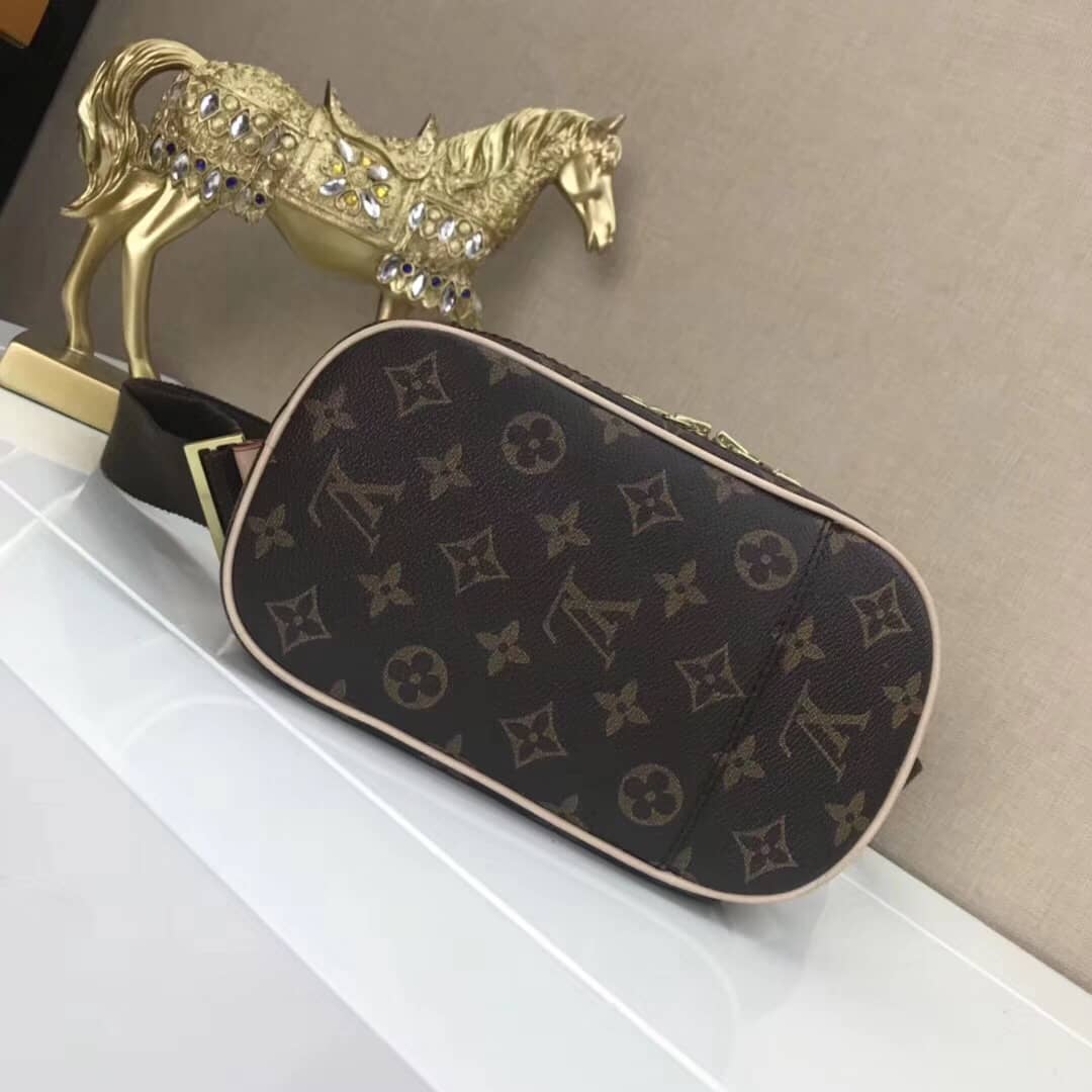 L0vis Vvtt0n Pochette Dupe Monogram  Gange  M51870
