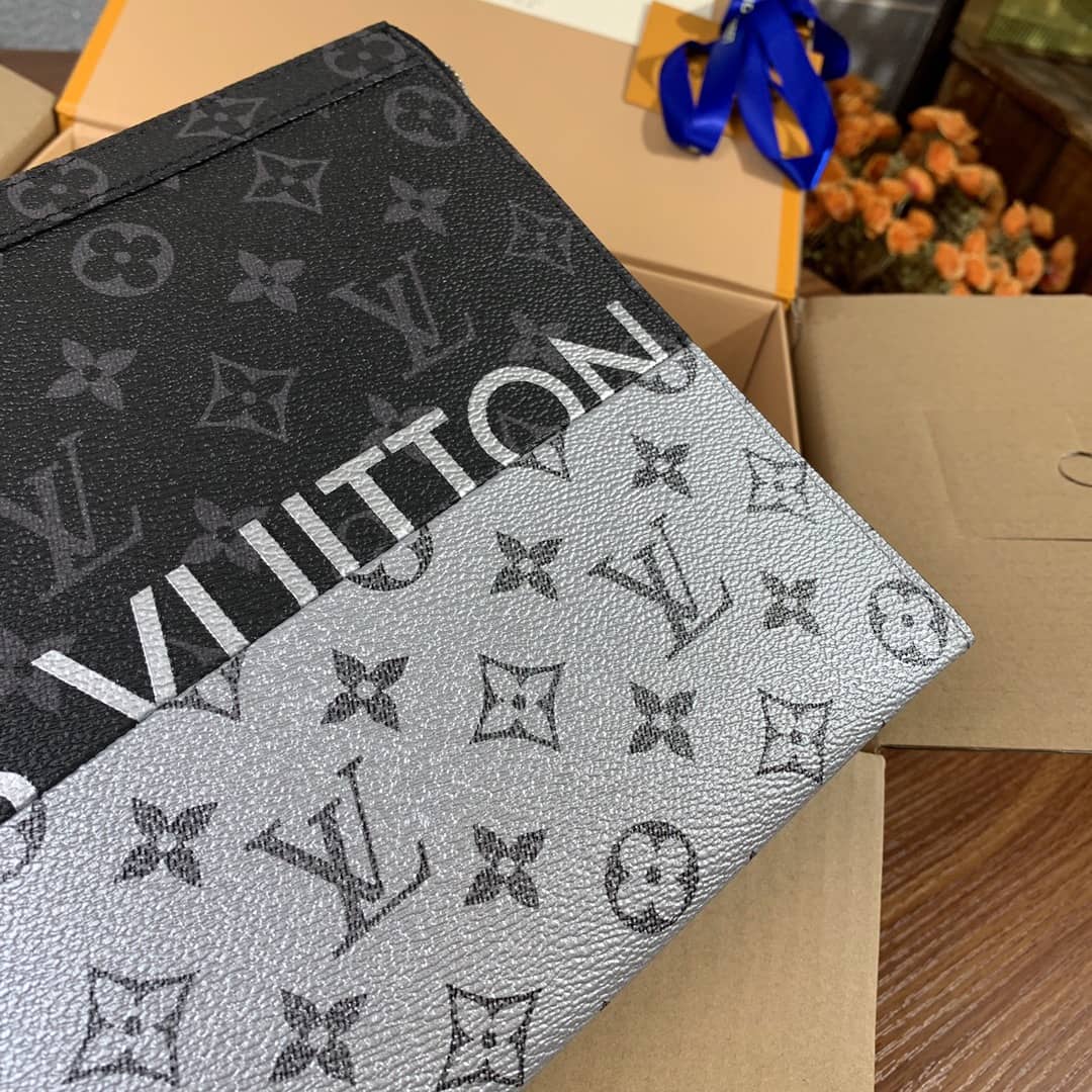 L0vis Vvtt0n Voyage MM Monogram Replica Pochette Black Gray M63039