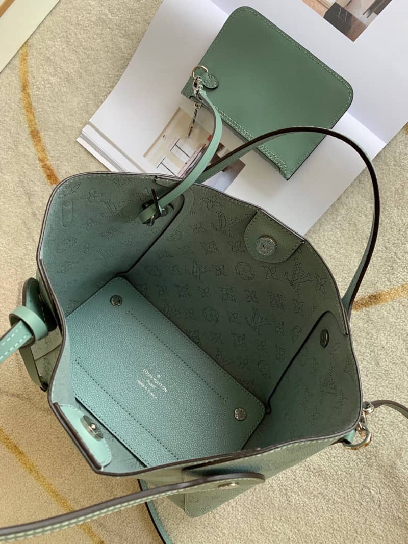 L0vis Vvtt0n Mahina Perforated Leather Hina PM Bag Replica M55905