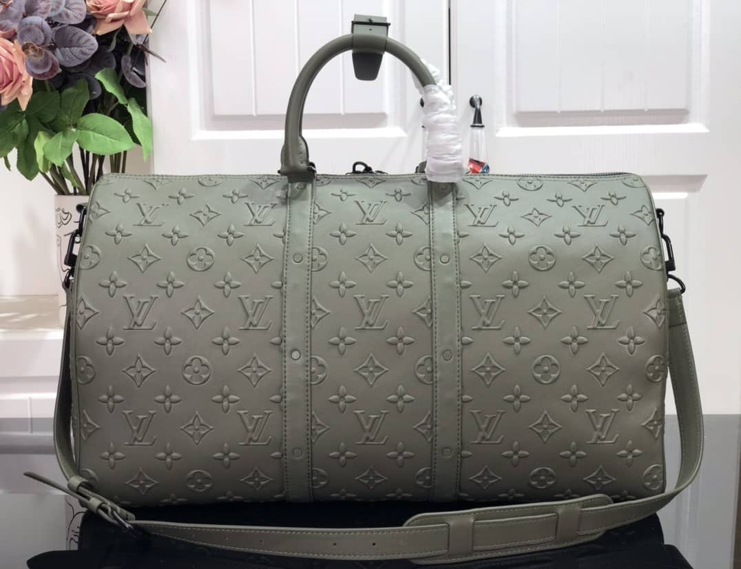 L0vis Vvtt0n Keepall Bandouliere x Nigo Monogram Replica Stripes Green M40567