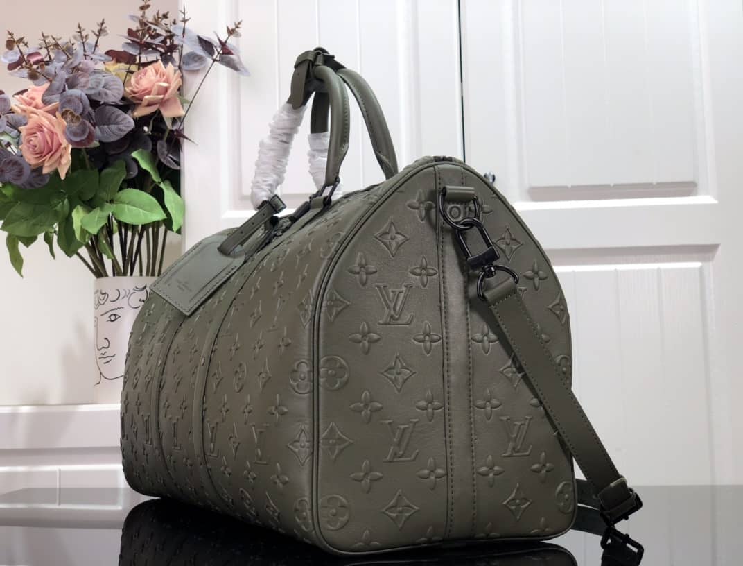 L0vis Vvtt0n Keepall Bandouliere x Nigo Monogram Replica Stripes Green M40567