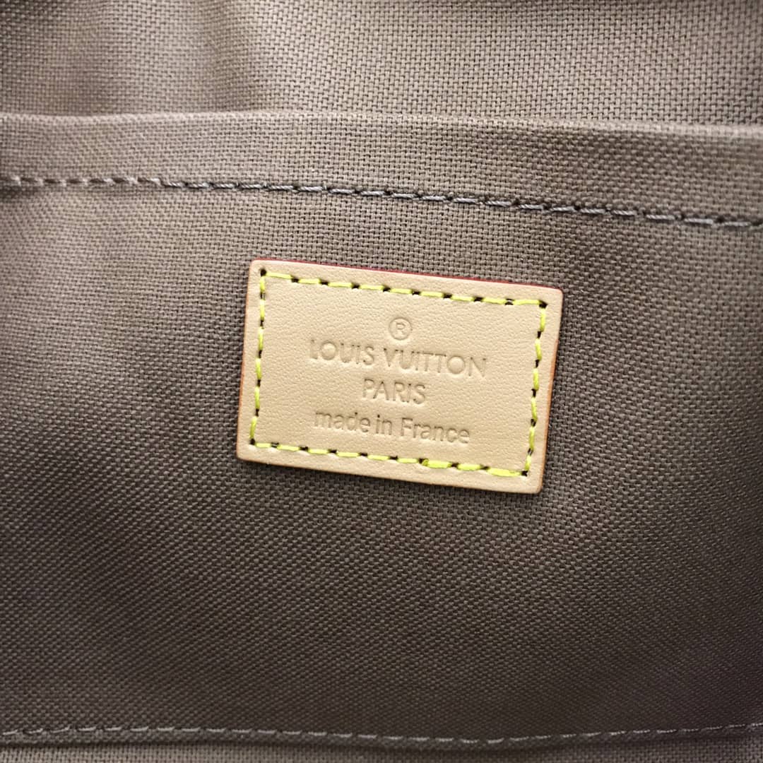 L0vis Vvtt0n Monogram Popincourt Bag Replica M40009