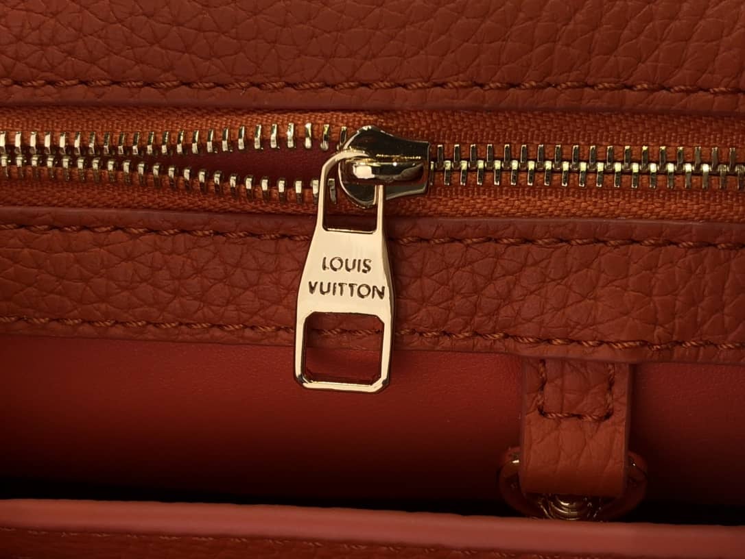 L0vis Vvtt0n Capucines Embroidery Replica Bag Orange M48865