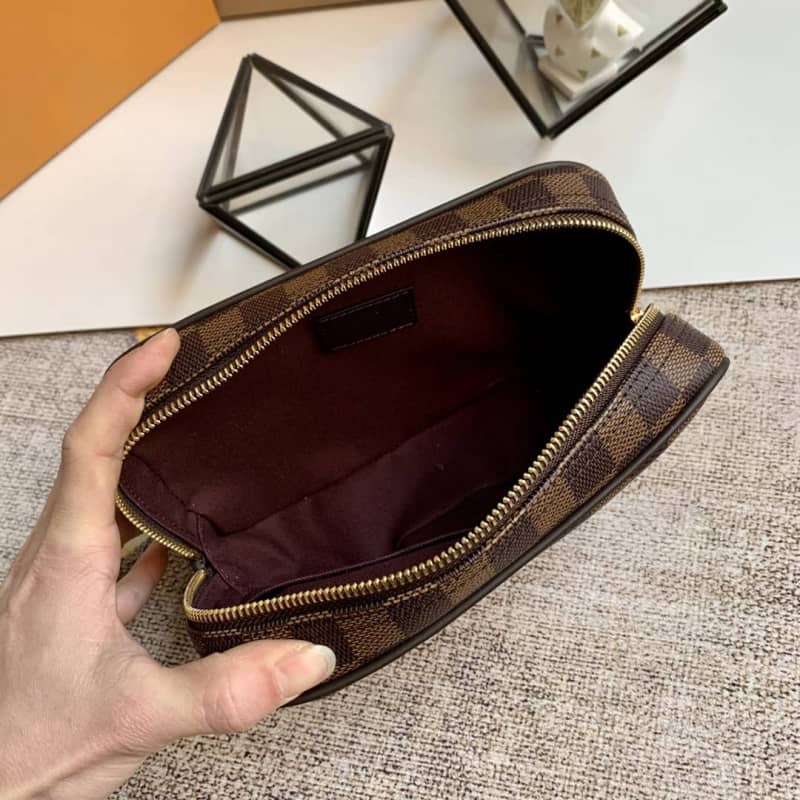 L0vis Vvtt0n Toiletry Trousse Damier Pouch PM Replica N47522